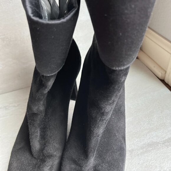 ** Stuart Weitzman Black Stretchy Heeled Ankle Boots Suede Size 10 Back Zip - Picture 3 of 11